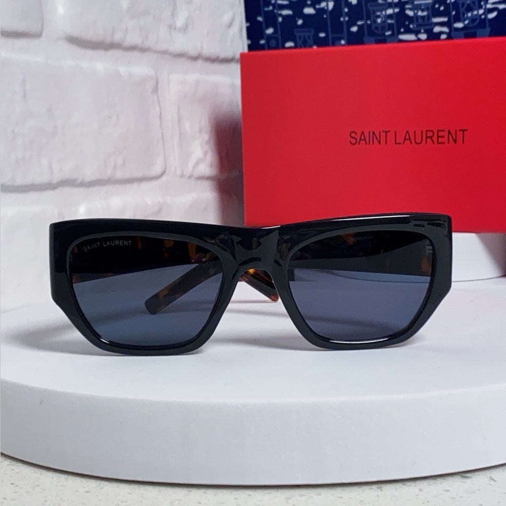 Saint Laurent Black Rectangular Sunglasses for Men